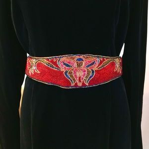 NWOT Beaded Belt - vintage 80’s GORGEOUS❣️